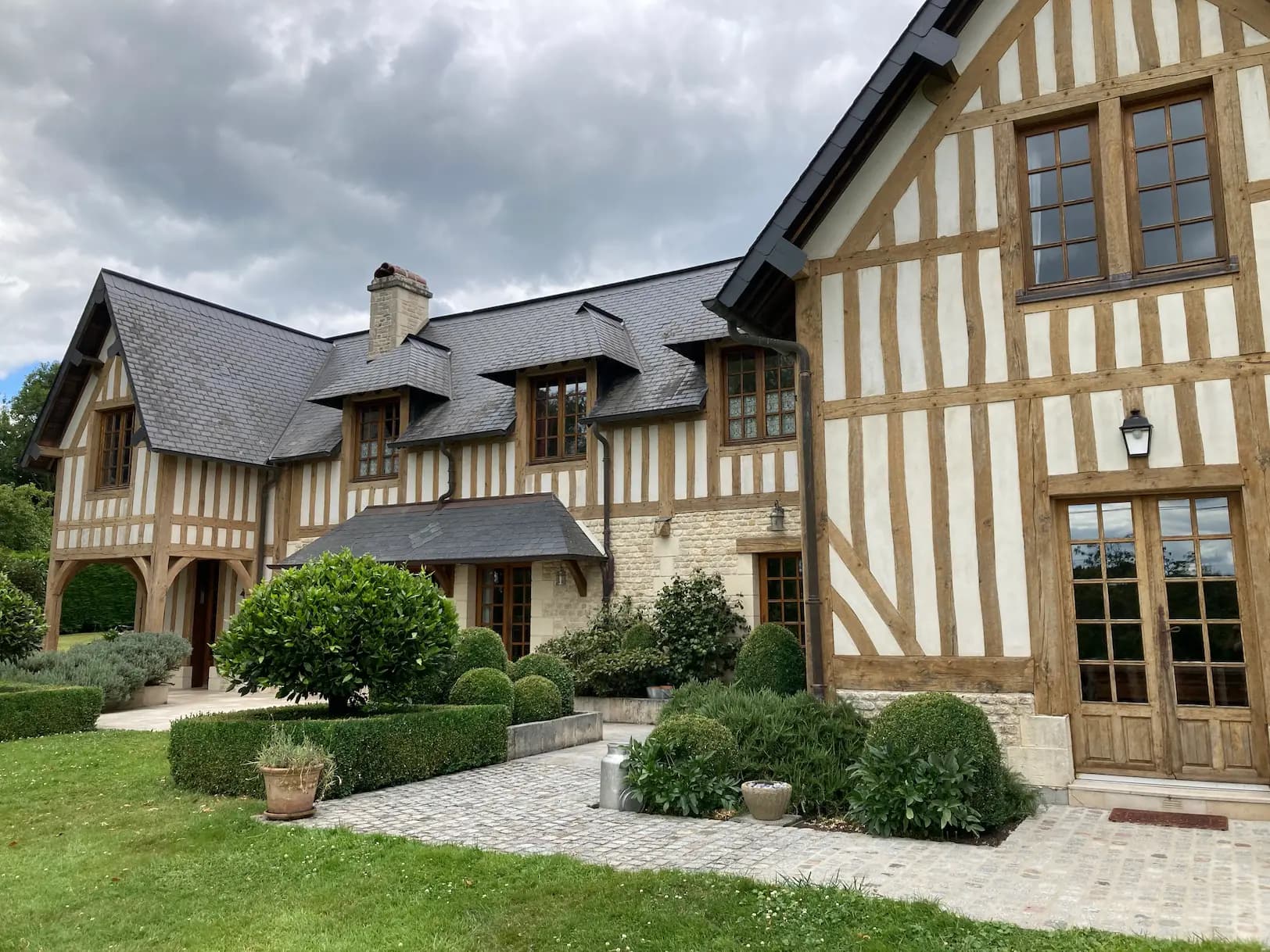 Décapage par aérogommage maison colombage Normandie